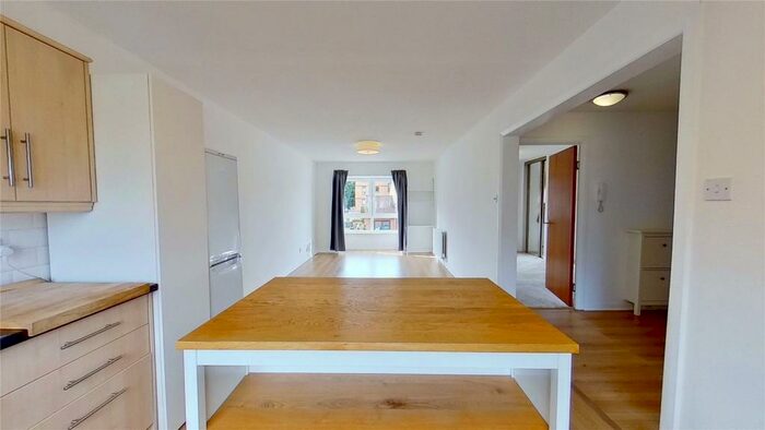 3 Bedroom Flat To Rent In Easter Warriston, Edinburgh, EH7