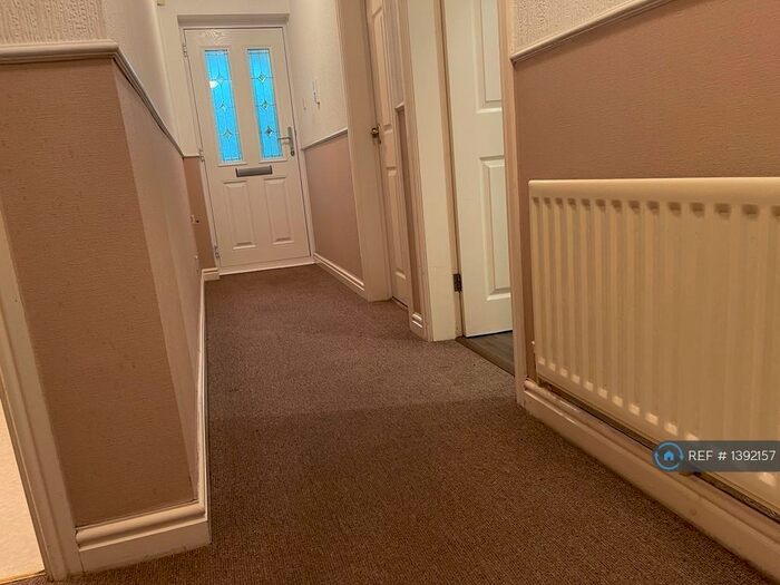 2 Bedroom Flat To Rent In Lambeth Court, Fulwood, Preston, PR2