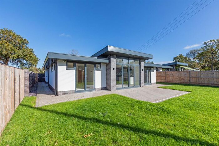 3 Bedroom Detached House For Sale In Back Lane, Berkswell Plot, CV7
