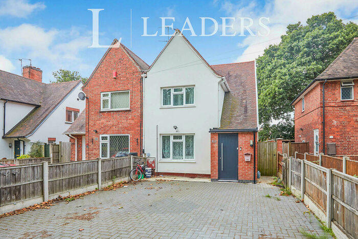 5 Bedroom Semi-Detached House To Rent In Woodside Road, NG9