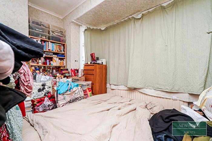 2 Bedroom Semi-Detached House For Sale In Brancepeth Avenue, Newcastle Upon Tyne, NE4