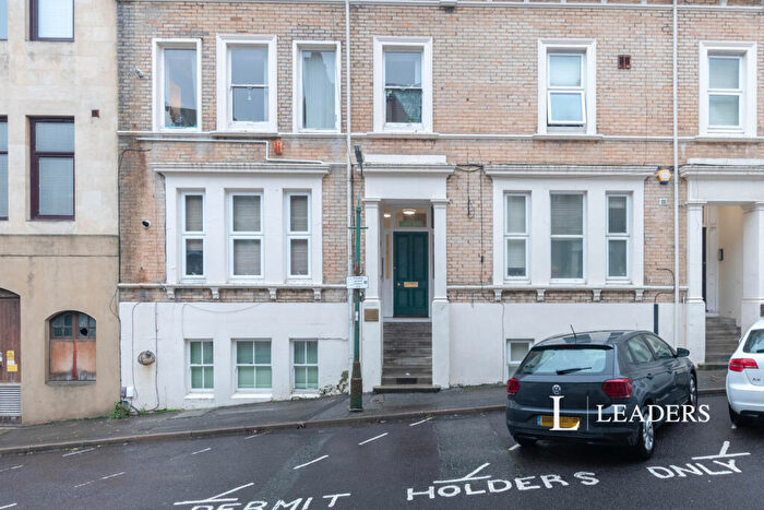 Studio To Rent In Bournemouth, BH1