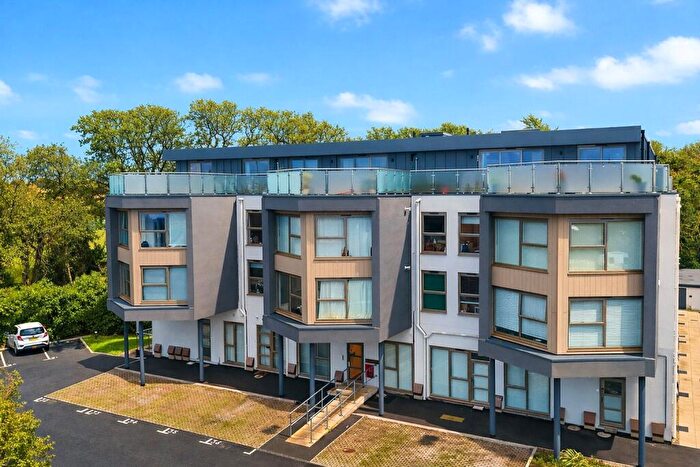 1 Bedroom Apartment For Sale In Somerford Road, Christchurch, Dorset, BH23