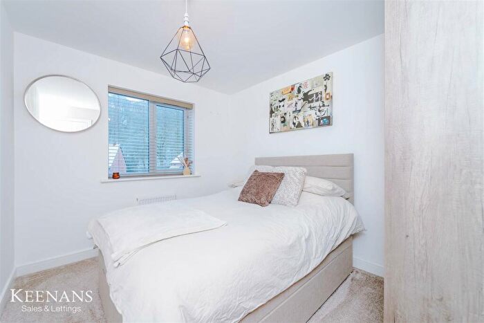 3 Bedroom Semi-Detached House For Sale In Weaver Avenue, Rawtenstall, BB4