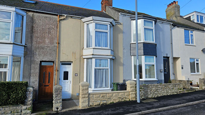 2 Bedroom Terraced House For Sale In Avalanche Road, Portland, Dorset, DT5