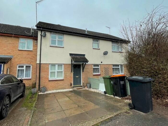 3 Bedroom Terraced House To Rent In Gilpin Close, Houghton Regis, Dunstable, Bedfordshire, LU5