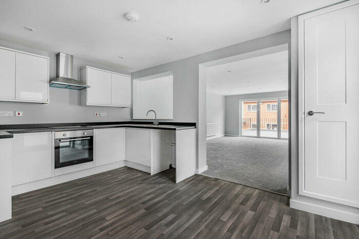 2 Bedroom Apartment To Rent In High Street, Orpington, BR6