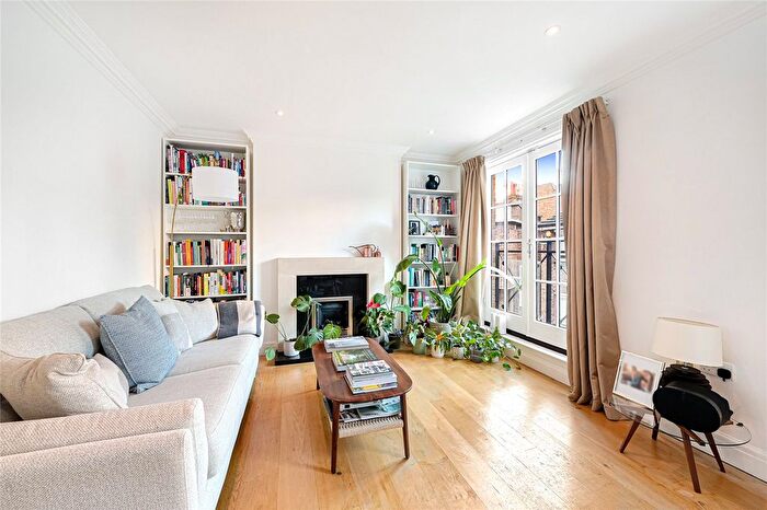 2 Bedroom Terraced House To Rent In William Mews, London, SW1X