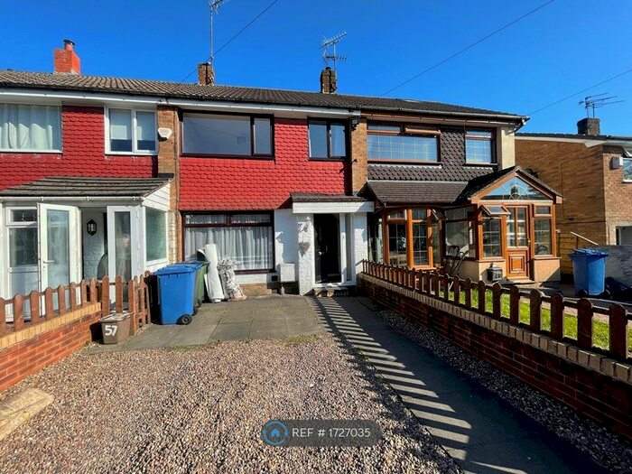3 Bedroom Terraced House To Rent In Mountain Ash, Rochdale, OL12