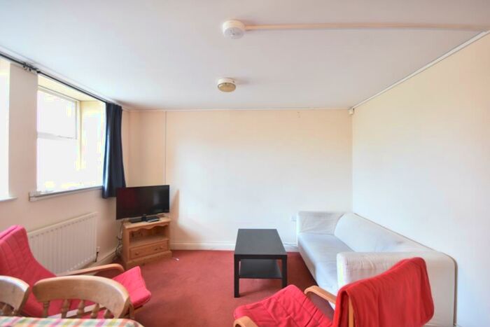 4 Bedroom Flat To Rent In Byron Street, Shieldfield, NE2