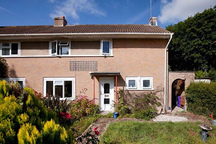 3 Bedroom Semi-Detached House For Sale In Luke Street, Berwick St. John, SP7