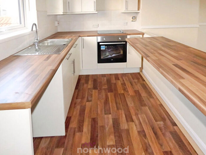 1 Bedroom Flat To Rent In Markham Avenue, Carcroft, Doncaster, DN6