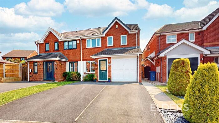 3 Bedroom Semi-Detached House For Sale In Wakefield Croft, Shipley View, Ilkeston, DE7