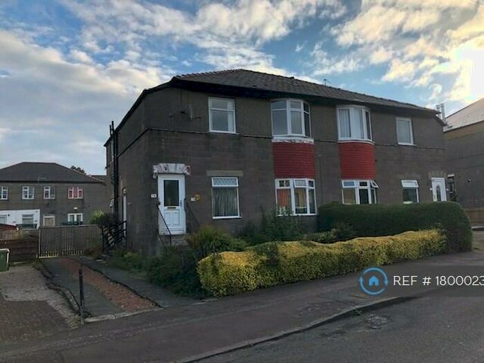 3 Bedroom Flat To Rent In Merton Drive, Glasgow, G52