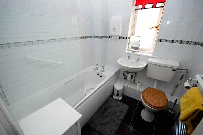 2 Bedroom Terraced House For Sale In Mendip Drive, Washington, NE38