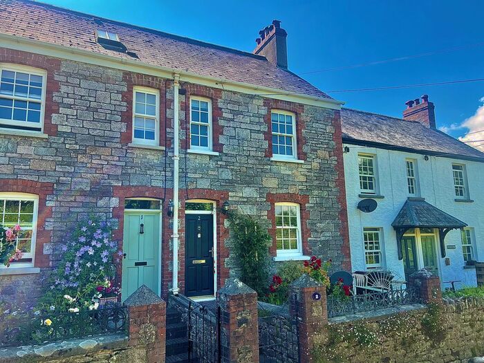 2 Bedroom Cottage To Rent In Dunstone, Yealmpton, PL8