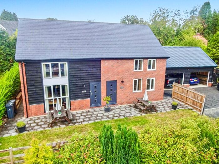 4 Bedroom Detached House For Sale In East Street, Rhayader, Powys, LD6