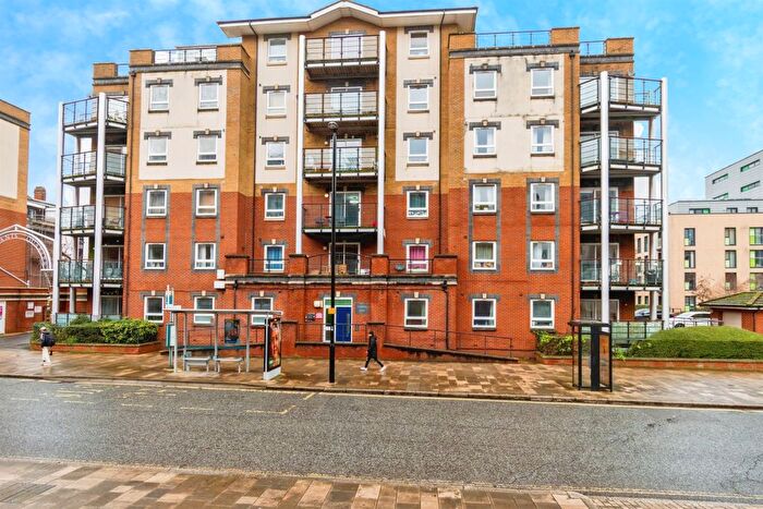 2 Bedroom Flat For Sale In Briton Street, Southampton, SO14