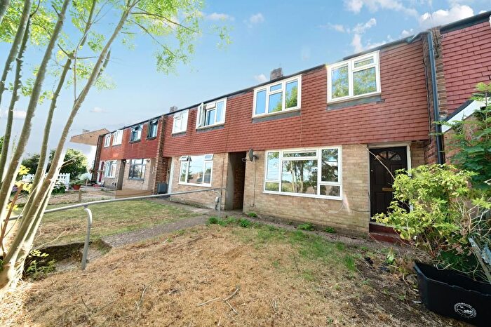 3 Bedroom Terraced House For Sale In Chesham, Buckinghamshire, HP5