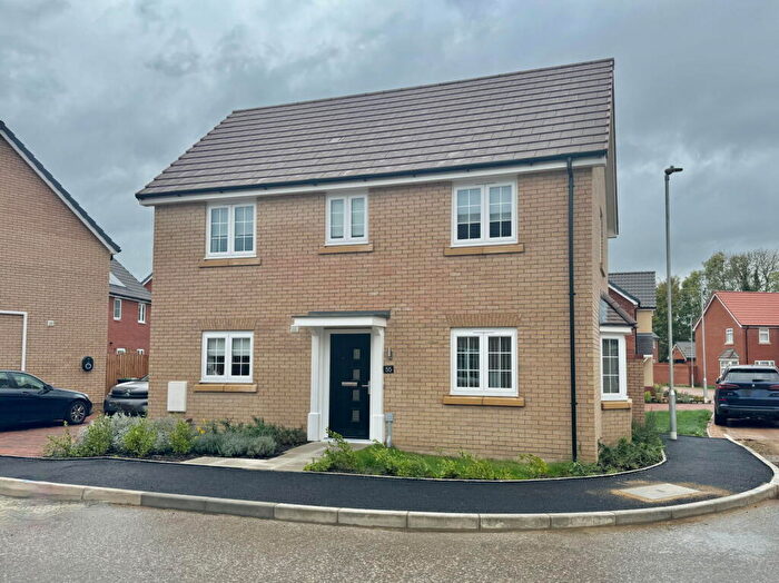 3 Bedroom Detached House For Sale In Perch Chase, Soham, CB7