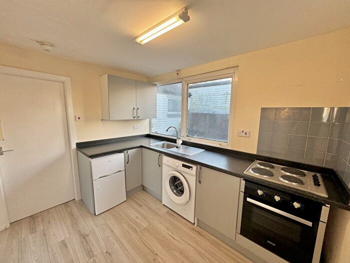 1 Bedroom Flat To Rent In Wardle Road, Sale, M33