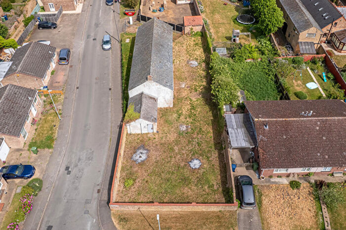 3 Bedroom Land For Sale In Ash Grove, Chatteris, PE16