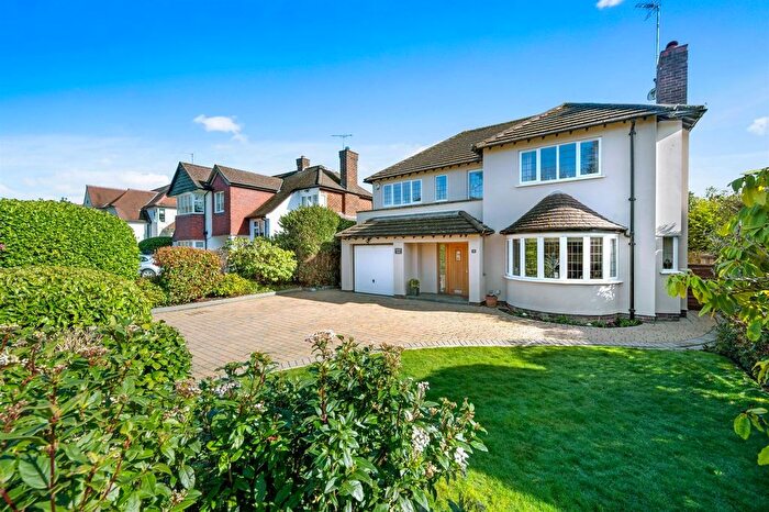 4 Bedroom Detached House For Sale In Parkway, Wilmslow, SK9