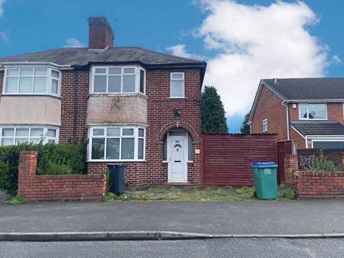 3 Bedroom Semi Detached House For Sale In Bagnall Street, Ocker Hill, Tipton, DY4