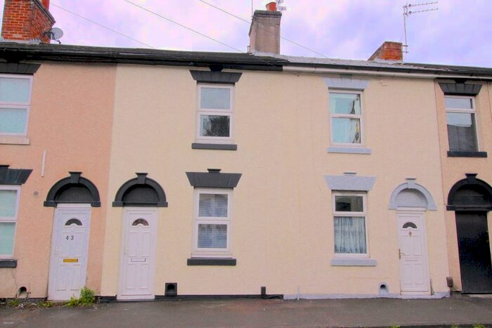 2 Bedroom Terraced House To Rent In Sandon Road, Stafford, Staffordshire, ST16