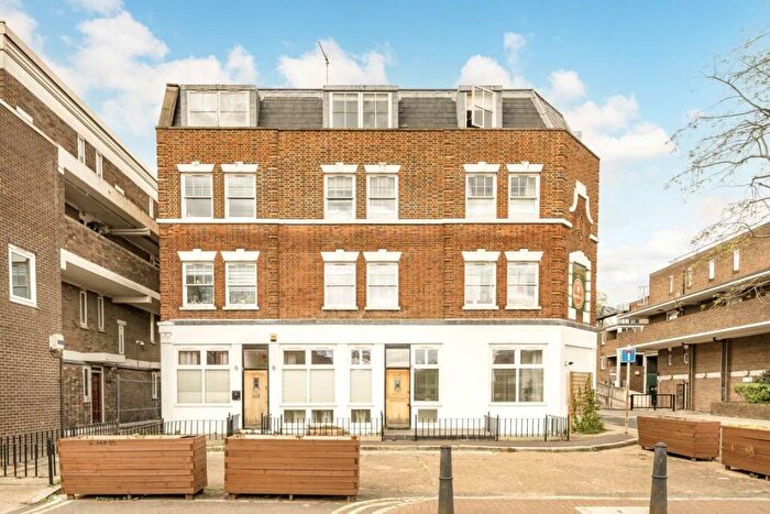4 Bedroom Flat To Rent In Cable Street, Wapping, E1W