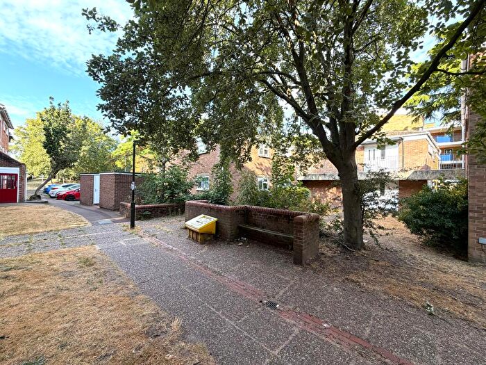 2 Bedroom Apartment To Rent In Midland Walk, Norwich, Norfolk, NR2