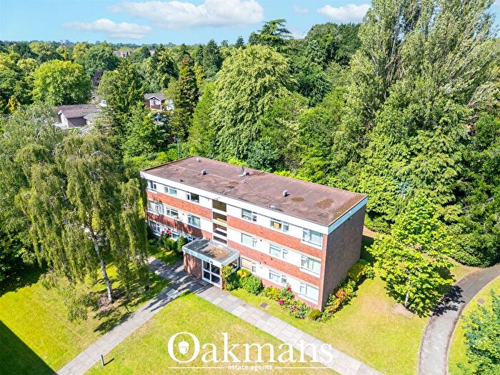 2 Bedroom Flat To Rent In Oak Hill Drive, Birmingham, West Midlands, B15