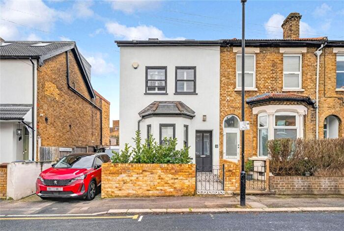 4 Bedroom End Of Terrace House For Sale In Granville Road, Walthamstow, London, E17