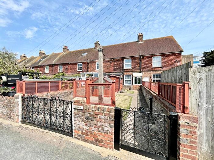 3 Bedroom Terraced House For Sale In Eastbridge Road, Newhaven, BN9