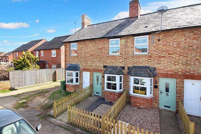 1 Bedroom Property For Sale In Station Road, Quainton, Aylesbury, HP22