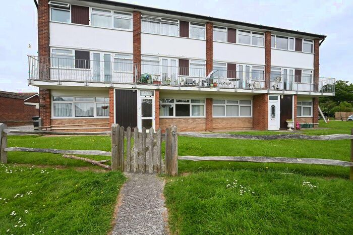 2 Bedroom Flat To Rent In St Thomas Court, Pagham, Bognor Regis, PO21