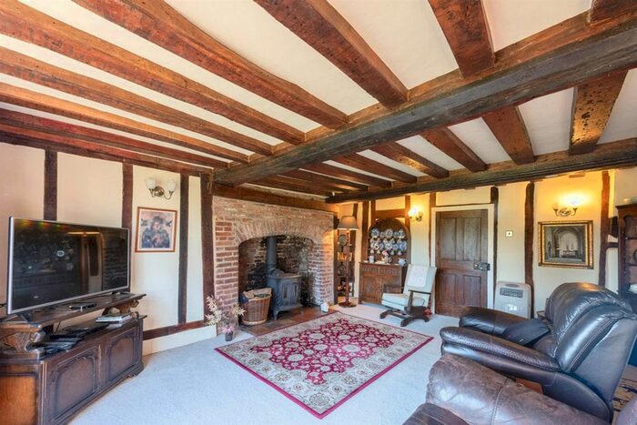 5 Bedroom Detached House For Sale In Vicarage Road, Foulden, Thetford, IP26