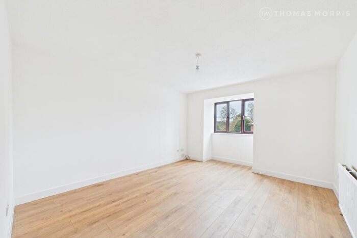 2 Bedroom Apartment To Rent In Kneesworth Street, Royston, Hertfordshire, SG8