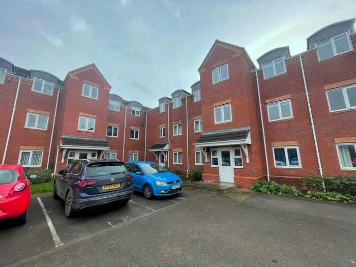 2 Bedroom Apartment To Rent In White Rose House, Northallerton, DL7
