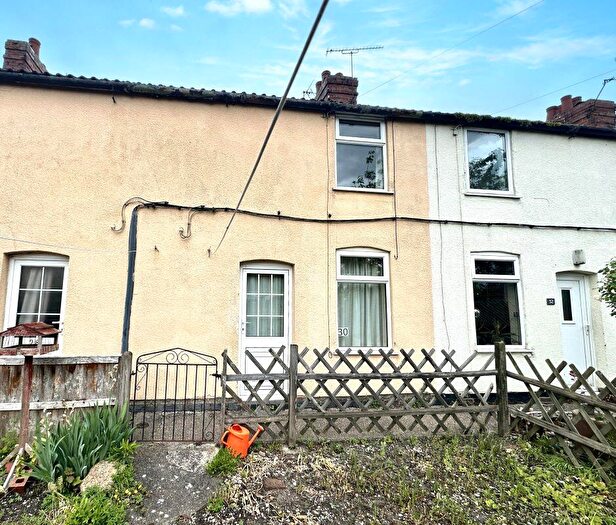 2 Bedroom Terraced House For Sale In Main Road, Barnstone, Nottingham, NG13
