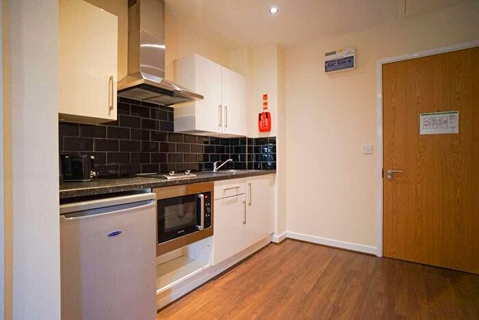 Studio To Rent In Flat, Gladstone Buildings, St James Row, S1