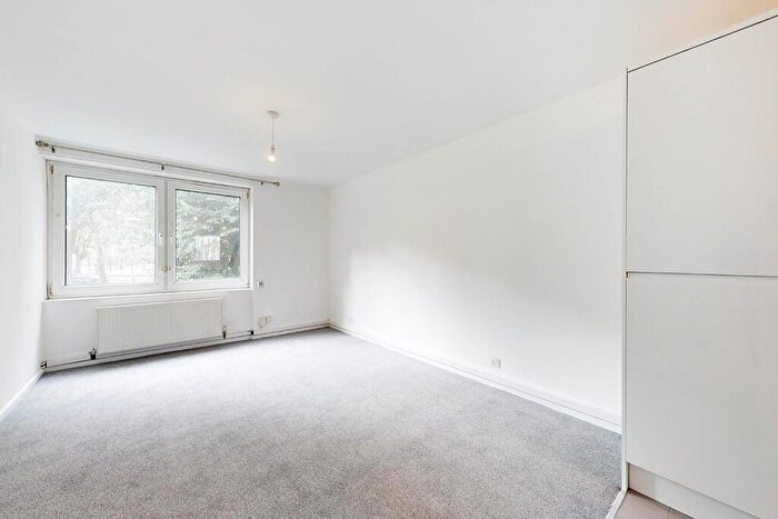 1 Bedroom Apartment To Rent In Highbury New Park, London, N5