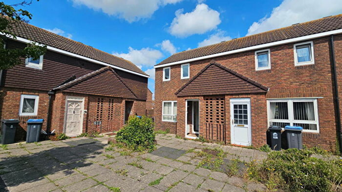 1 Bedroom End Of Terrace House For Sale In Cannon Street Deal, CT14