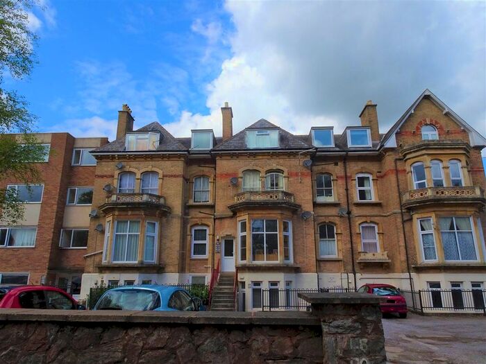 1 Bedroom Flat To Rent In Trull Road, Taunton, TA1