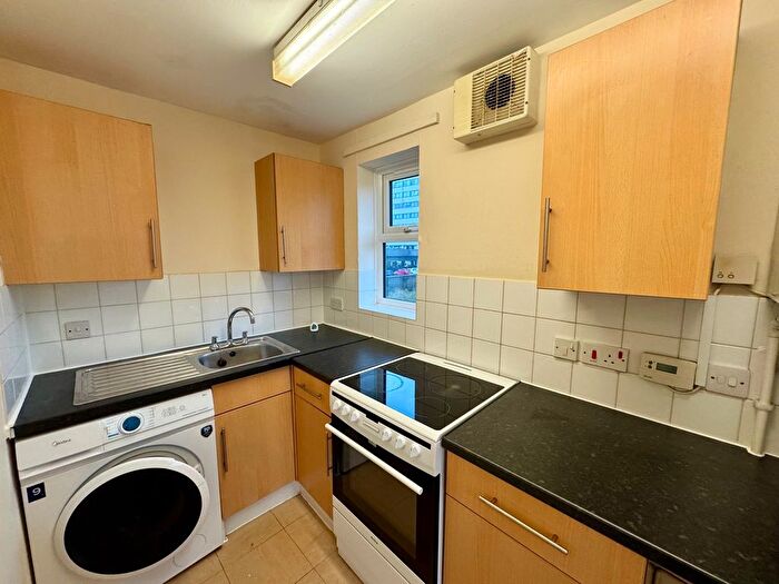 1 Bedroom Flat To Rent In London, SE20