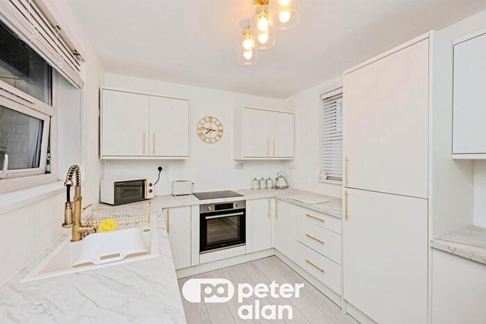 2 Bedroom End Of Terrace House For Sale In Greenway Road, Neath, SA11