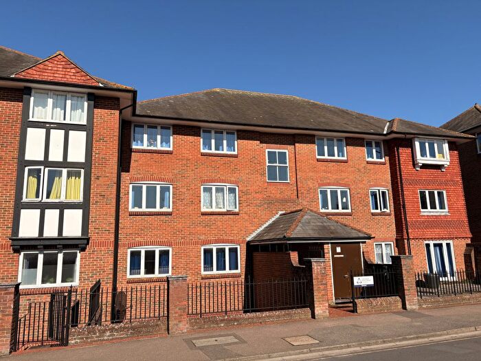 1 Bedroom Flat To Rent In Benson House, CT1