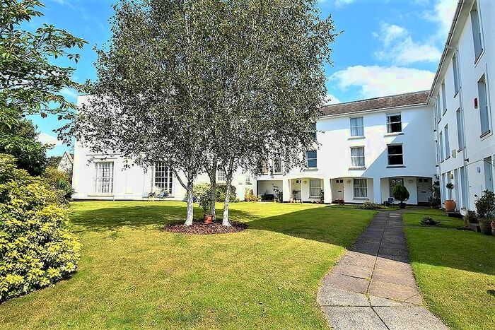 2 Bedroom Flat To Rent In Colleton Crescent, St. Leonards, Exeter EX2