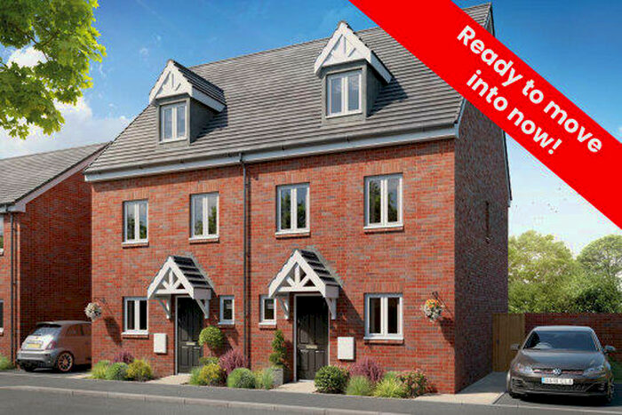 3 Bedroom Town House To Rent In Fakenham Green, Bourne, PE10
