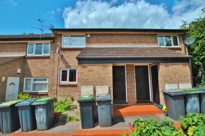 1 Bedroom Apartment To Rent In Cotswold Court, Bramcote Hills, NG9